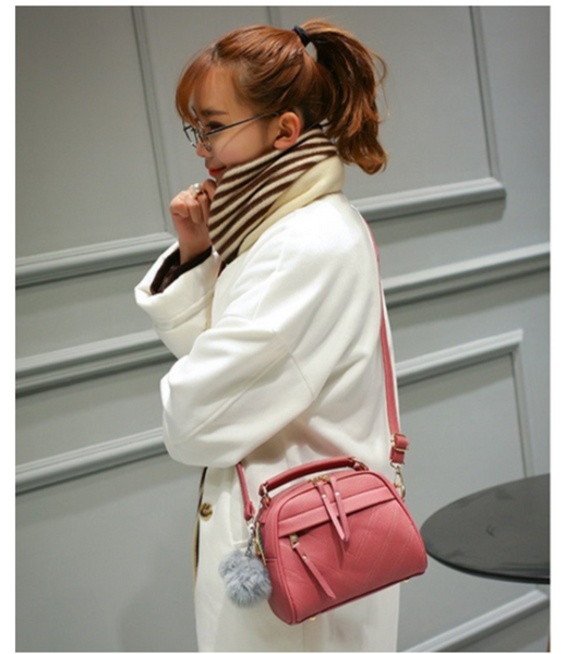 Fashionable Korean Designed Women Shoulder Bag